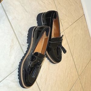 Black Franco Sarto loafers. Size 6.5